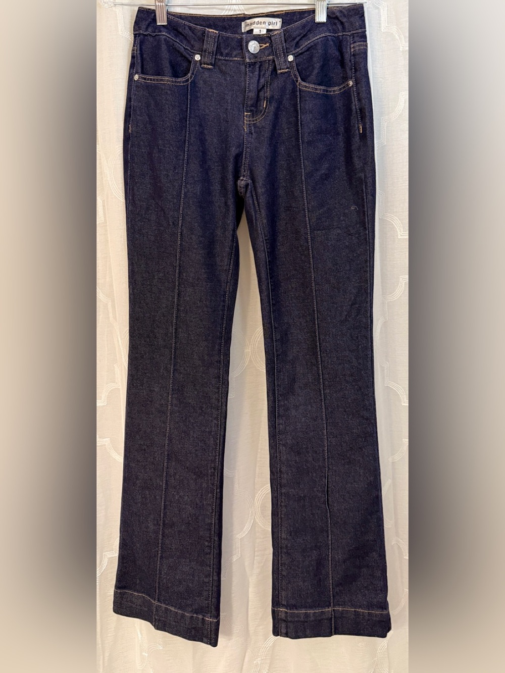 Madden Girl Dark Wash Bootcut Jeans | Mid Rise Flare Denim | Size 1 (Juniors)